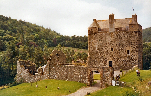 Neidpath Castle