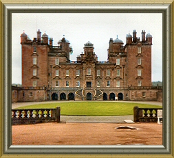 Drumlanrig Castle