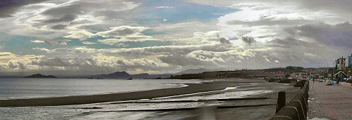 Kirkcaldy Bay with Edinburgh across the Forth