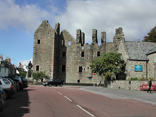 MacLellan's Castle