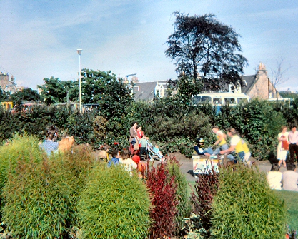 Beveridge Park Pram Race 1979 - Runpast