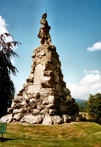 Aberfeldy - Memorial
